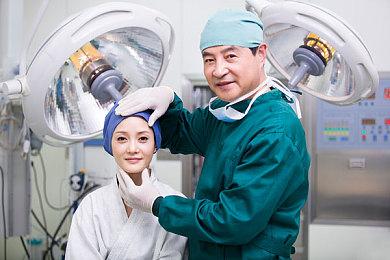 《最终幻想16》DLC将会揭开男主故事的黑暗和神秘